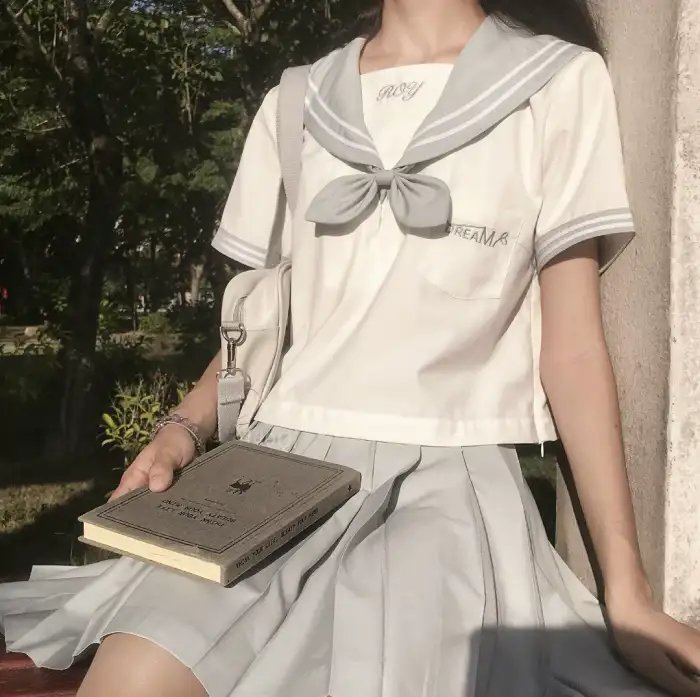 摊牌了大小姐在线掉马